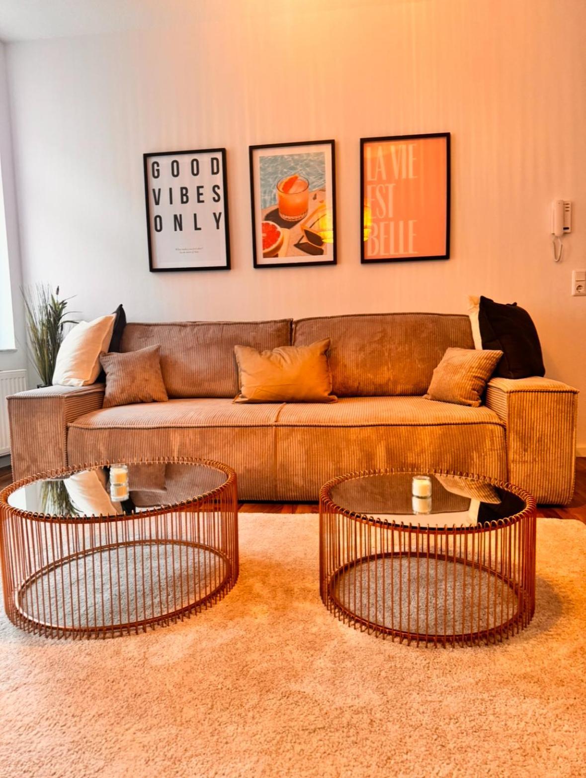 New Apartment In Magdeburg Buckau - Waschmaschine, Smart-Tv, Neues Badezimmer Екстериор снимка